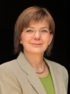 Dr. Magdalene Heuvelmann